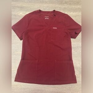 JAANUU MAROON SCRUB TOP WOTH POCKETS - Size Small SKU:397